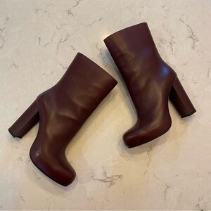 NWOT Theory ❤️ Obsidian Maroon Leather Platform Bootie Size 37